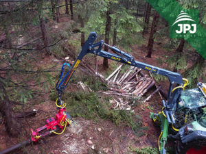 hydraulická ruka o dosahu 6,7 m