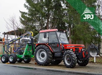 Vyvážačka Farma CT 6,3-9 + traktor Zetor 7245